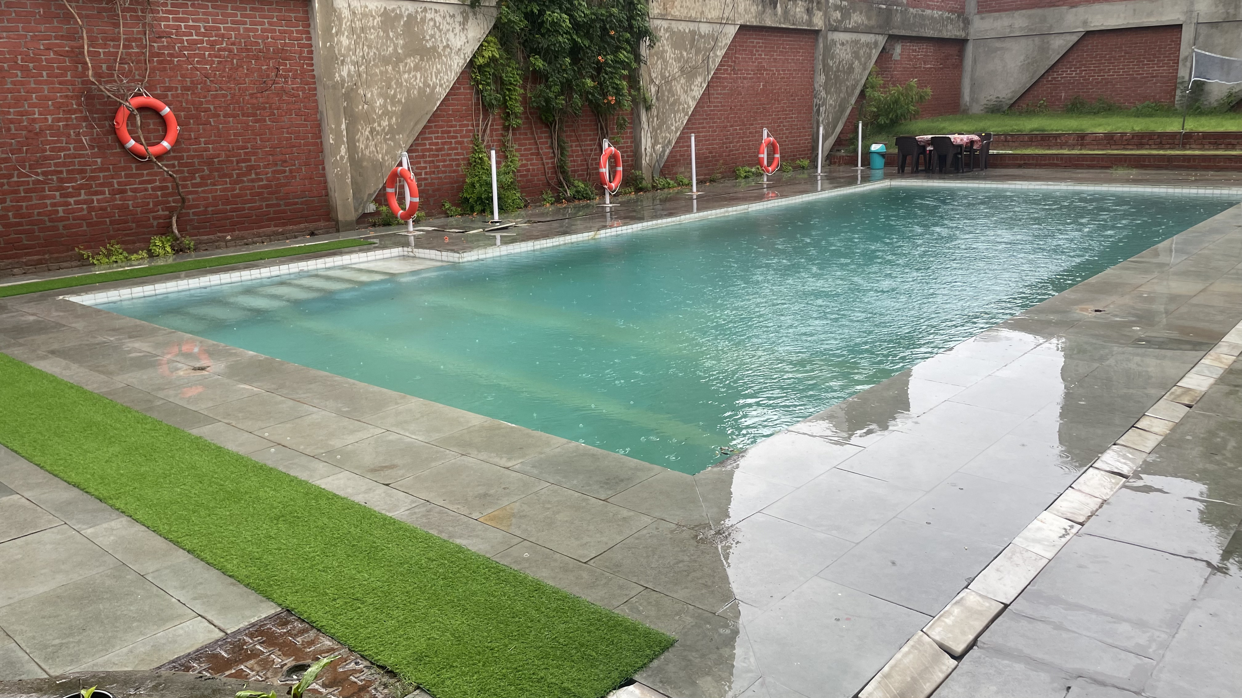 Private Pool Booking — photo 4